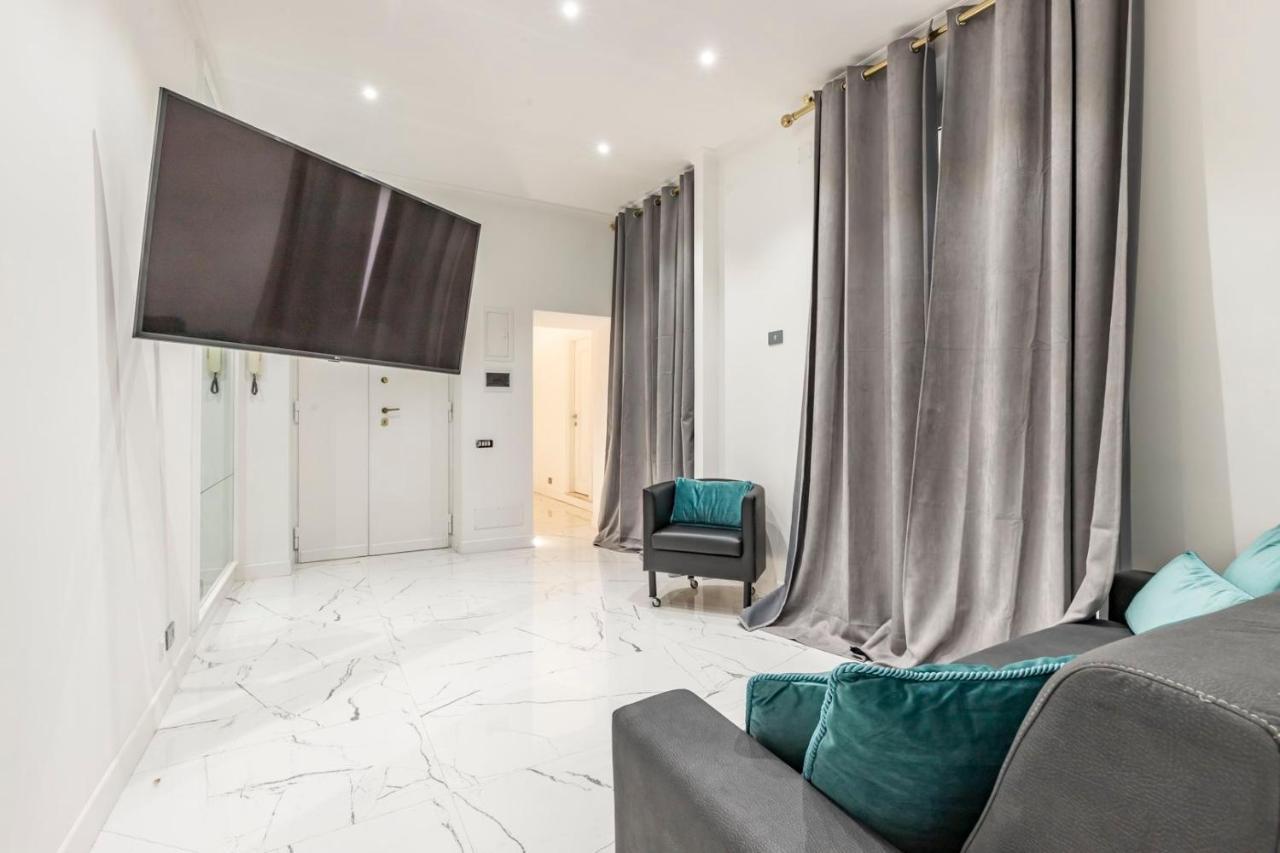 Trevi Luxury Apartment Jacuzzi Roma Dış mekan fotoğraf