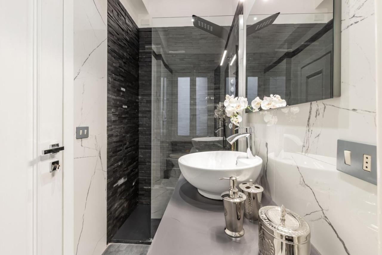 Trevi Luxury Apartment Jacuzzi Roma Dış mekan fotoğraf