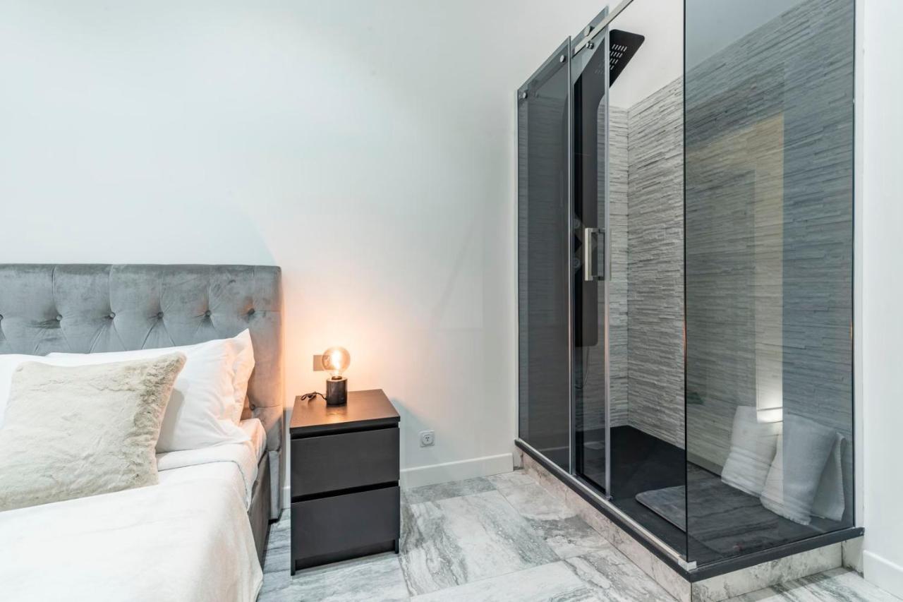 Trevi Luxury Apartment Jacuzzi Roma Dış mekan fotoğraf